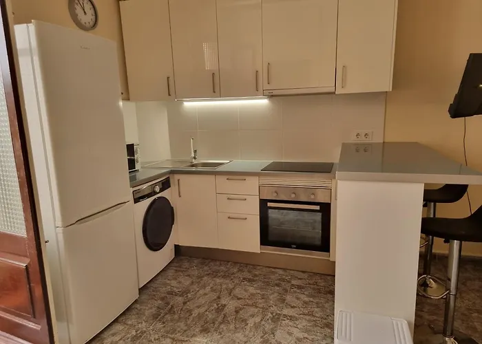 In Downtown 2 Bedrooms Ac 30 Nigths Min *